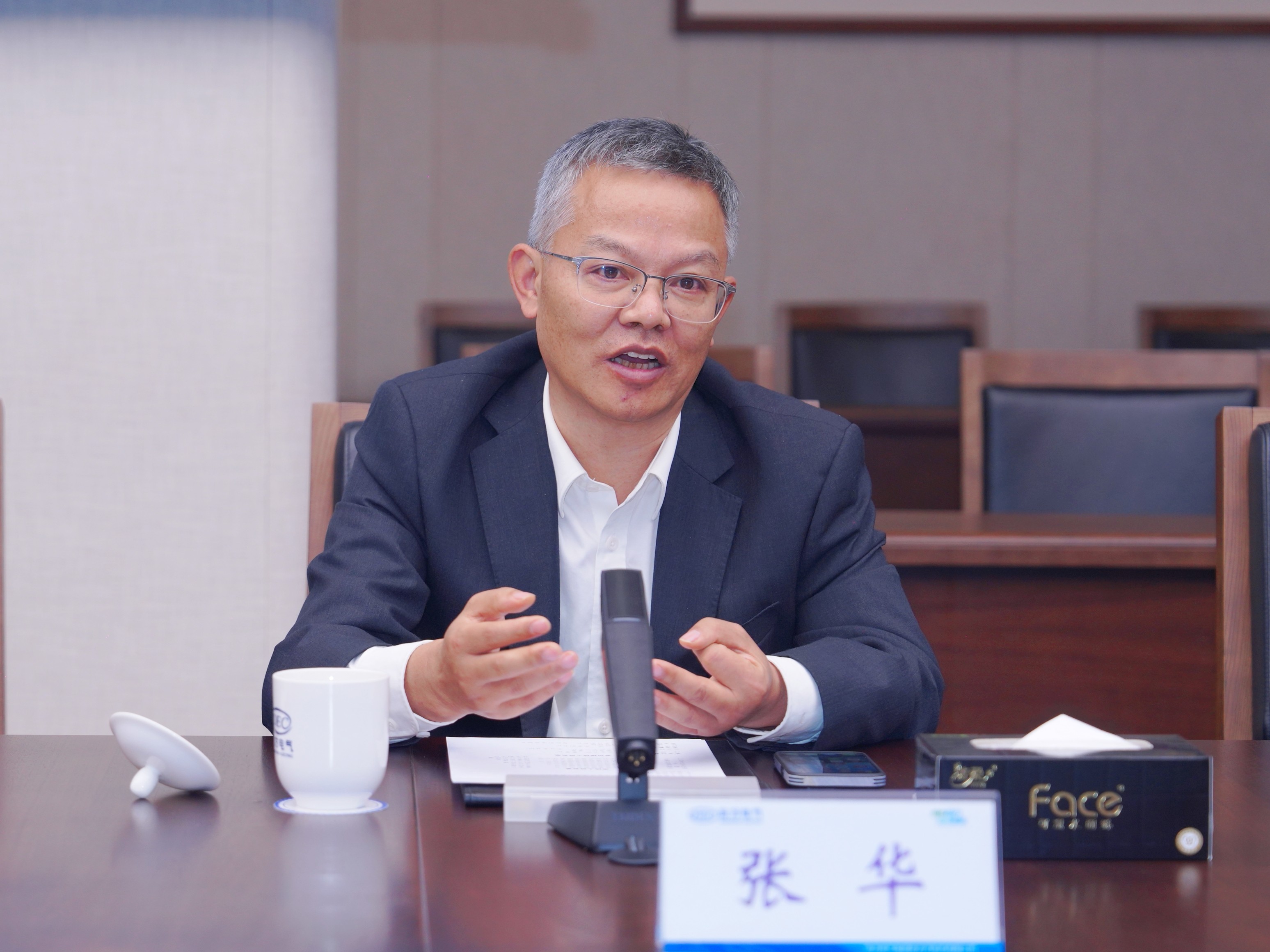 1762587828652019218.jpg 1762587828652019218.jpg